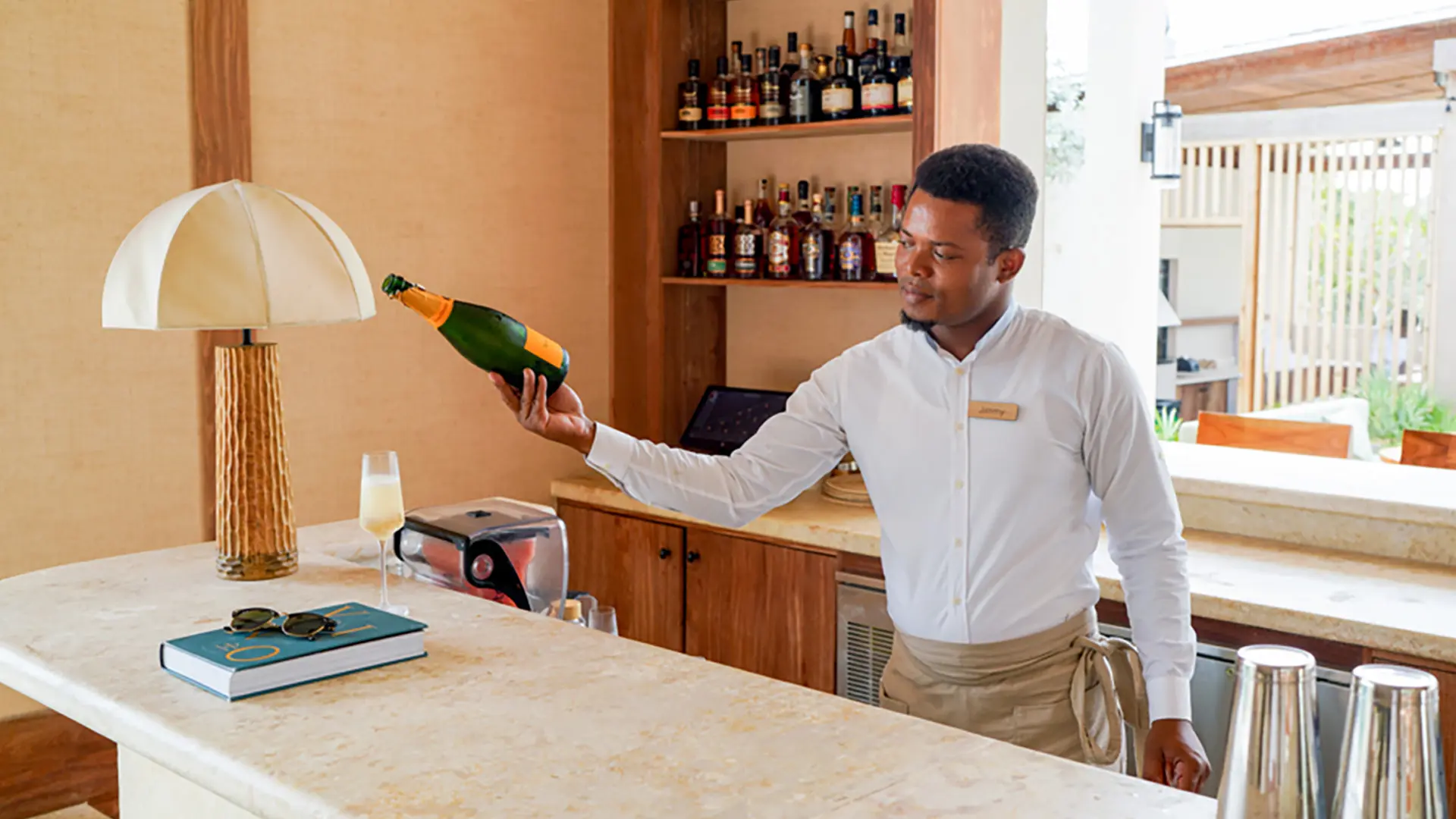 Niva at South Bank | Lua Restaurant and Bar | Caribbean Real Estate